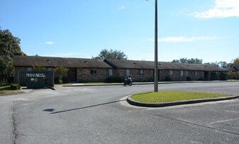 Heritage Villas of Zephyrhills in Zephyrhills, FL - Building Photo