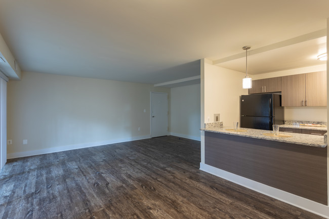 Auden Place in Silver Spring, MD - Building Photo - Interior Photo