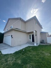1502 S 71st Ave in Yakima, WA - Building Photo - Building Photo