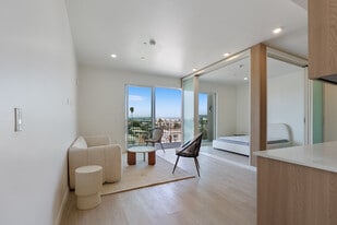 The Normandie in Los Angeles, CA - Building Photo