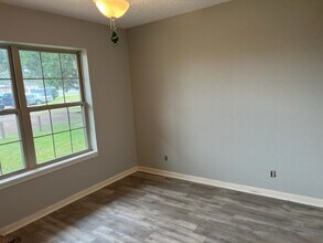 3527 Elmira Dr in Longview, TX - Building Photo - Building Photo