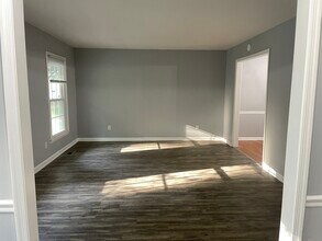6616 Lynndale Dr in Raleigh, NC - Building Photo - Building Photo