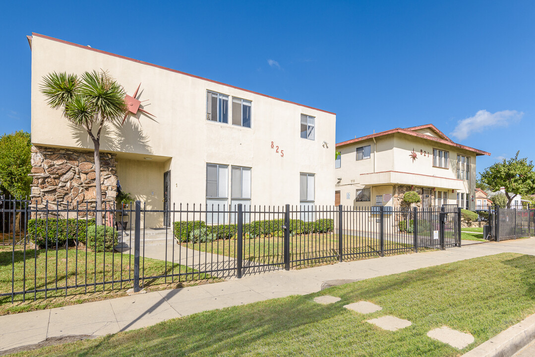 Cesar Manor in Inglewood, CA - Building Photo