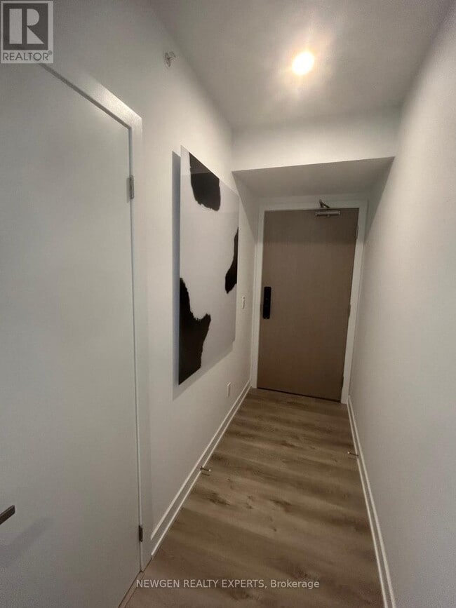 370 Martha St in Burlington, ON - Building Photo - Building Photo