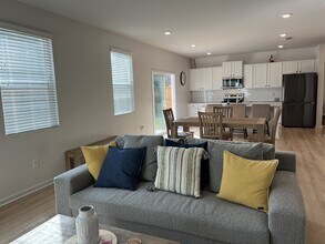 218 Lookout Dr in Dallas, GA - Building Photo - Building Photo