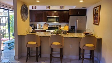 2116 Praza Ln in Greenacres, FL - Building Photo - Building Photo