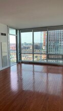 1 Shore Ln in Jersey City, NJ - Building Photo - Building Photo