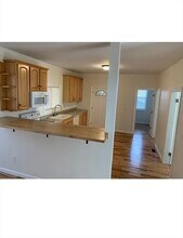 405 Front St in Chicopee, MA - Building Photo - Building Photo