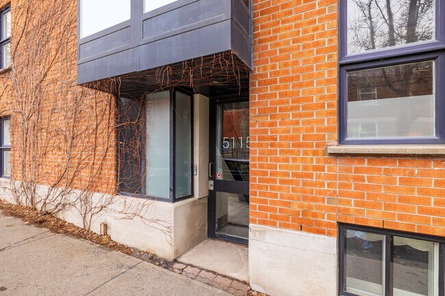 5115 4E Av in Montréal, QC - Building Photo - Building Photo