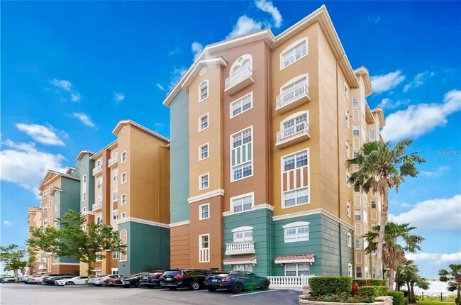 8743 The Esplanade in Orlando, FL - Foto de edificio - Building Photo