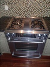 490 Broadway in Newport, RI - Building Photo - Building Photo