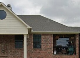 2005 Albert Broadfoot St in Bonham, TX - Foto de edificio - Building Photo