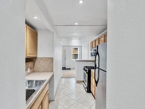 317 S Duncan St in Baltimore, MD - Building Photo - Building Photo