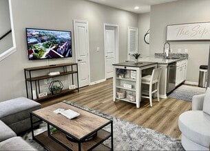 518 Olive Branch Way in Oxford, MS - Building Photo - Building Photo