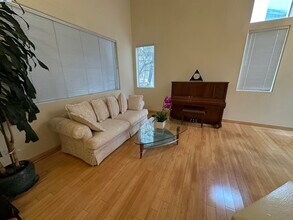 1448 Dumaine St in Concord, CA - Building Photo - Building Photo