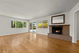 9551 Joyzelle Dr in Garden Grove, CA - Building Photo - Building Photo