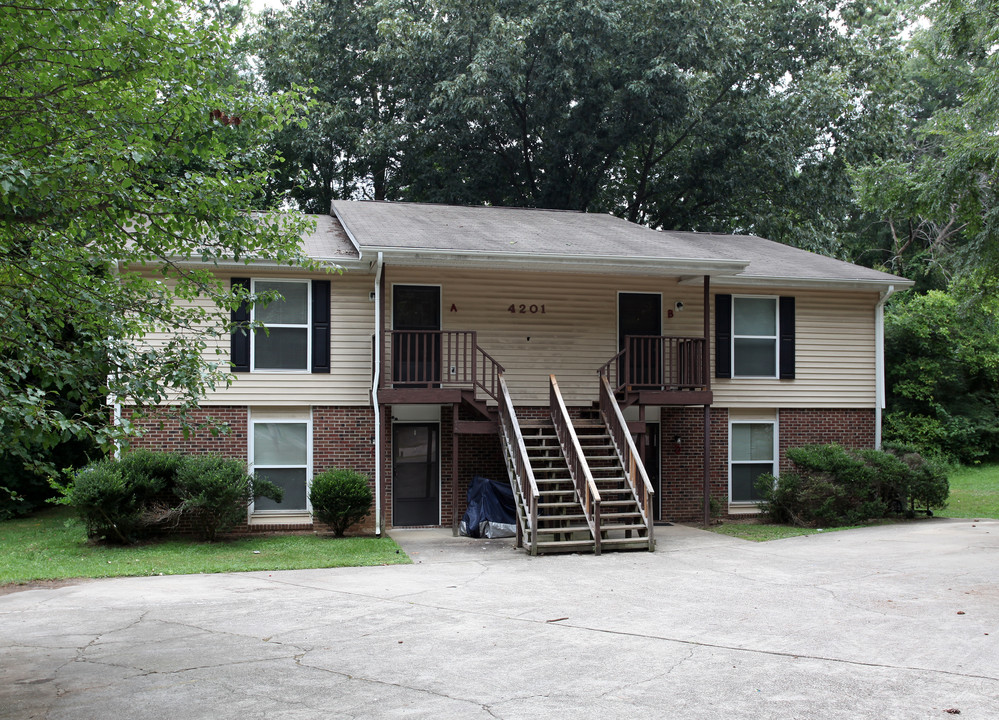 4201 Greencastle Ct in Raleigh, NC - Building Photo