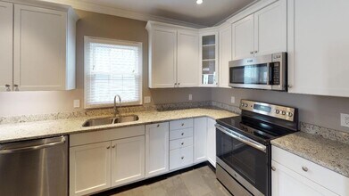 207 16th St in Knoxville, TN - Building Photo - Building Photo
