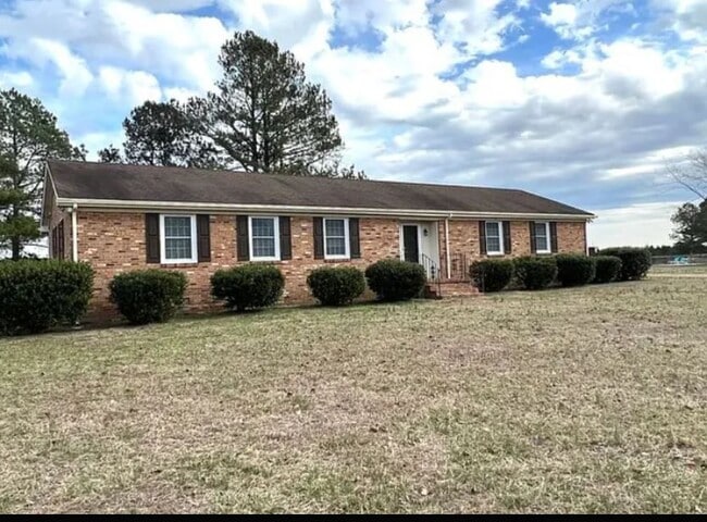 property at 21909 Rowanty Rd