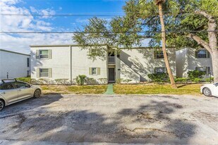 4609 W North B St in Tampa, FL - Building Photo