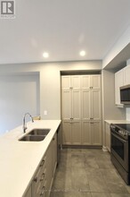 527 Triangle St in Ottawa, ON - Building Photo - Building Photo