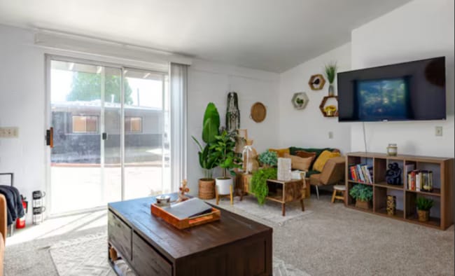 property at 1227 N Belvedere Ave