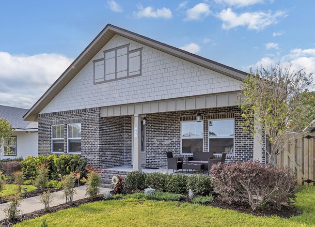 49 9th Ave in Shalimar, FL - Building Photo - Building Photo