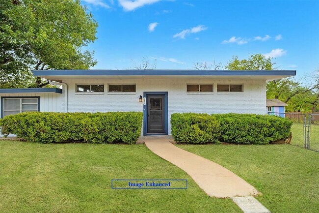 property at 101 E Noton St