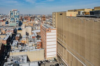 926-928 Race St in Philadelphia, PA - Building Photo - Building Photo