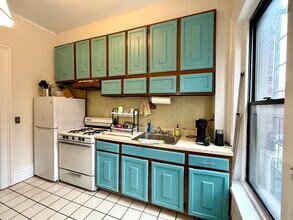 354 Marlborough St, Unit 5 in Boston, MA - Building Photo - Building Photo
