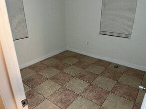 2103 Golfview Ct in Fort Pierce, FL - Foto de edificio - Building Photo