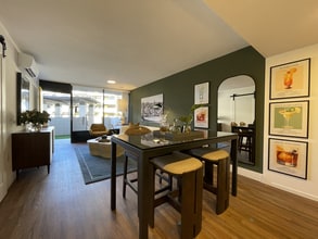 The Quinn Apartments in Phoenix, AZ - Building Photo - Building Photo