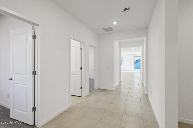 25243 W Bowker St in Buckeye, AZ - Building Photo - Building Photo