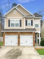 240 Summer Hill Way in Richmond Hill, GA - Building Photo