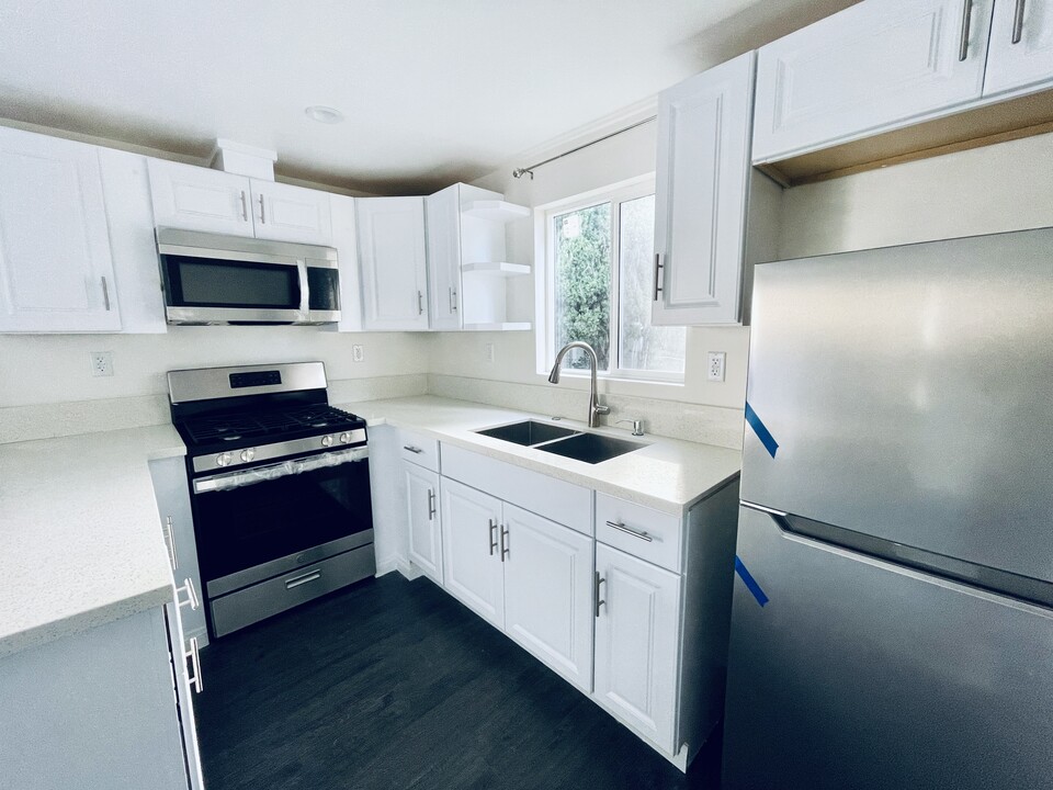 463 N Ardmore Ave, Unit A in Los Angeles, CA - Building Photo