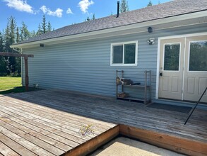 1220 Indian Paint Brush Ct in North Pole, AK - Building Photo - Building Photo