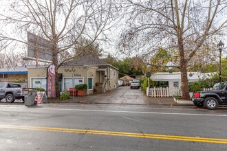 647-649 N 13th St in San Jose, CA - Building Photo - Building Photo