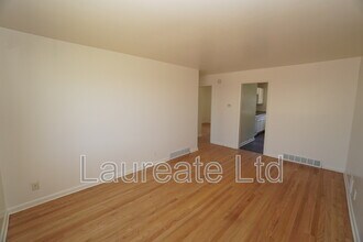 4475 E Yale Ave in Denver, CO - Building Photo - Building Photo