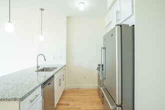 603 Concord in Cambridge, MA - Foto de edificio - Interior Photo