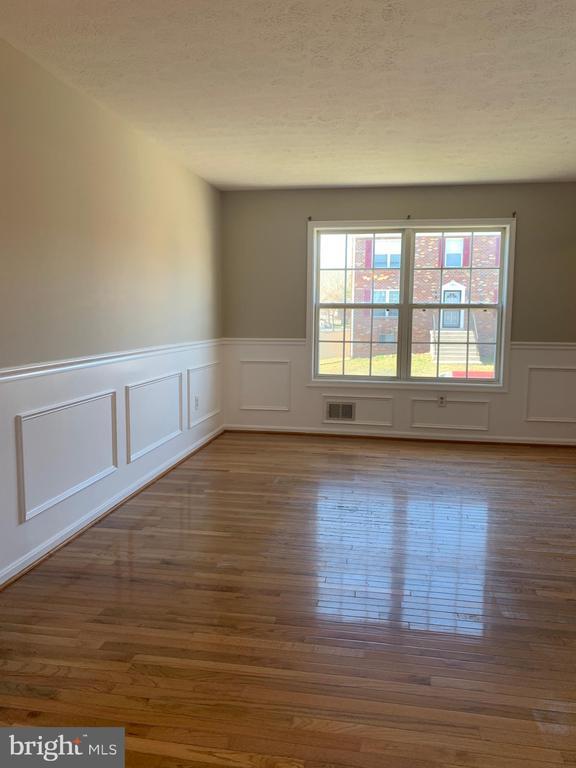 12118 Birchview Dr in Clinton, MD - Building Photo - Building Photo