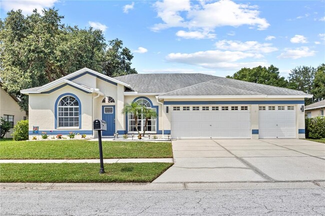 12944 Prestwick Dr in Riverview, FL - Foto de edificio - Building Photo