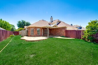 1504 Grapevine Creek Dr in Coppell, TX - Building Photo - Building Photo