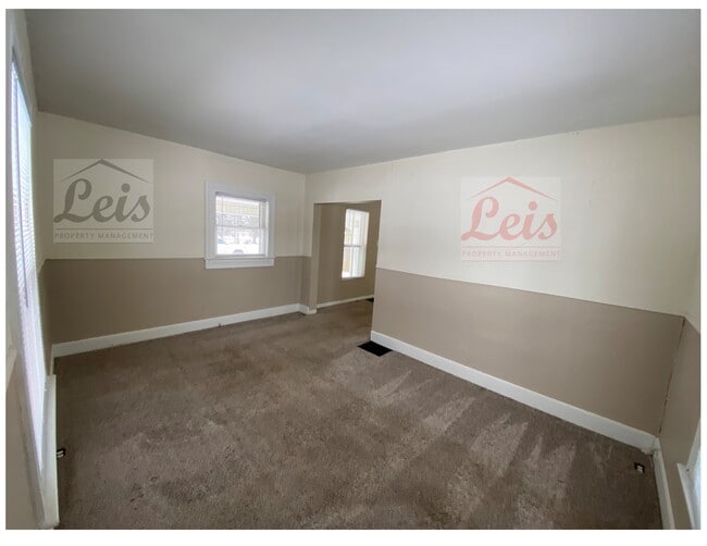 3031 OH-571 in Greenville, OH - Building Photo - Building Photo