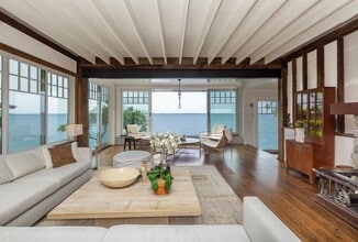 21 Rawson Rd in Sag Harbor, NY - Building Photo - Building Photo