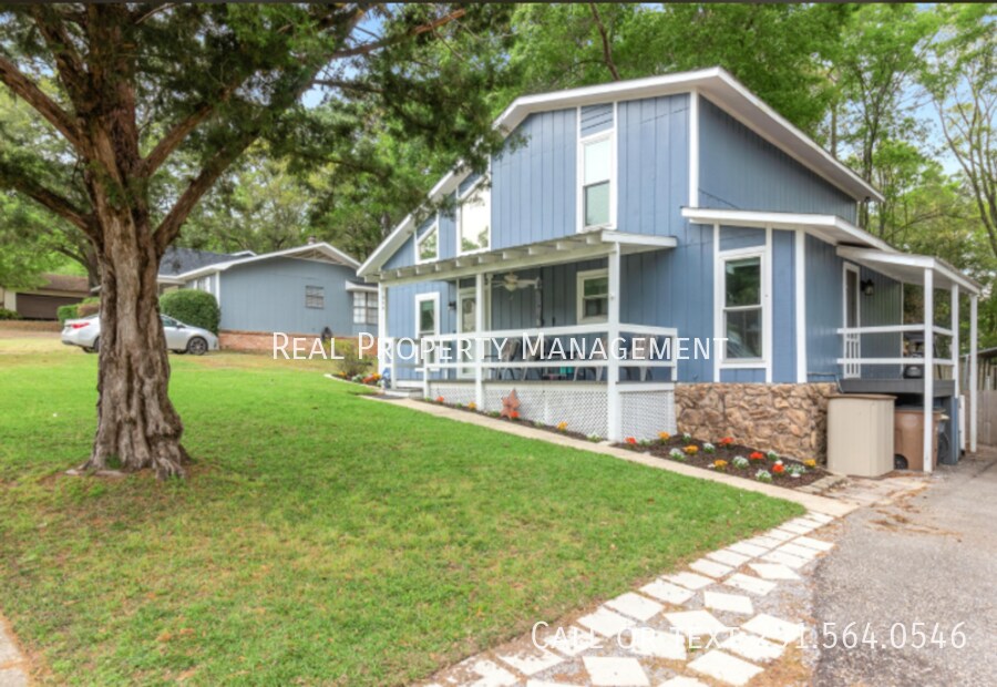 7044 Carrabelle Key in Mobile, AL - Building Photo
