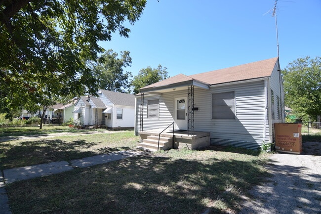 206 S 25th St in Temple, TX - Building Photo - Building Photo