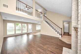 3834 Carya Cir in Sugar Land, TX - Foto de edificio - Building Photo