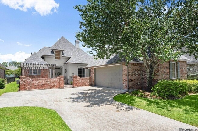 property at 19537 S Harrells Ferry Rd