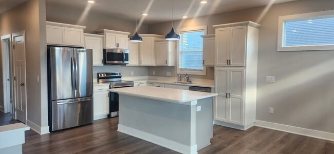 706 32nd St SW in Altoona, IA - Building Photo - Building Photo