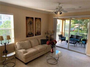 8310 Whiskey Preserve Cir, Unit 231 in Ft. Myers, FL - Building Photo - Building Photo